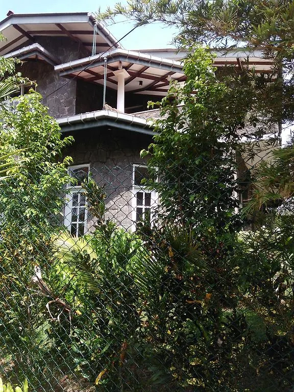 The Rock House Apartment Katunayake 0*,  Sri Lanka